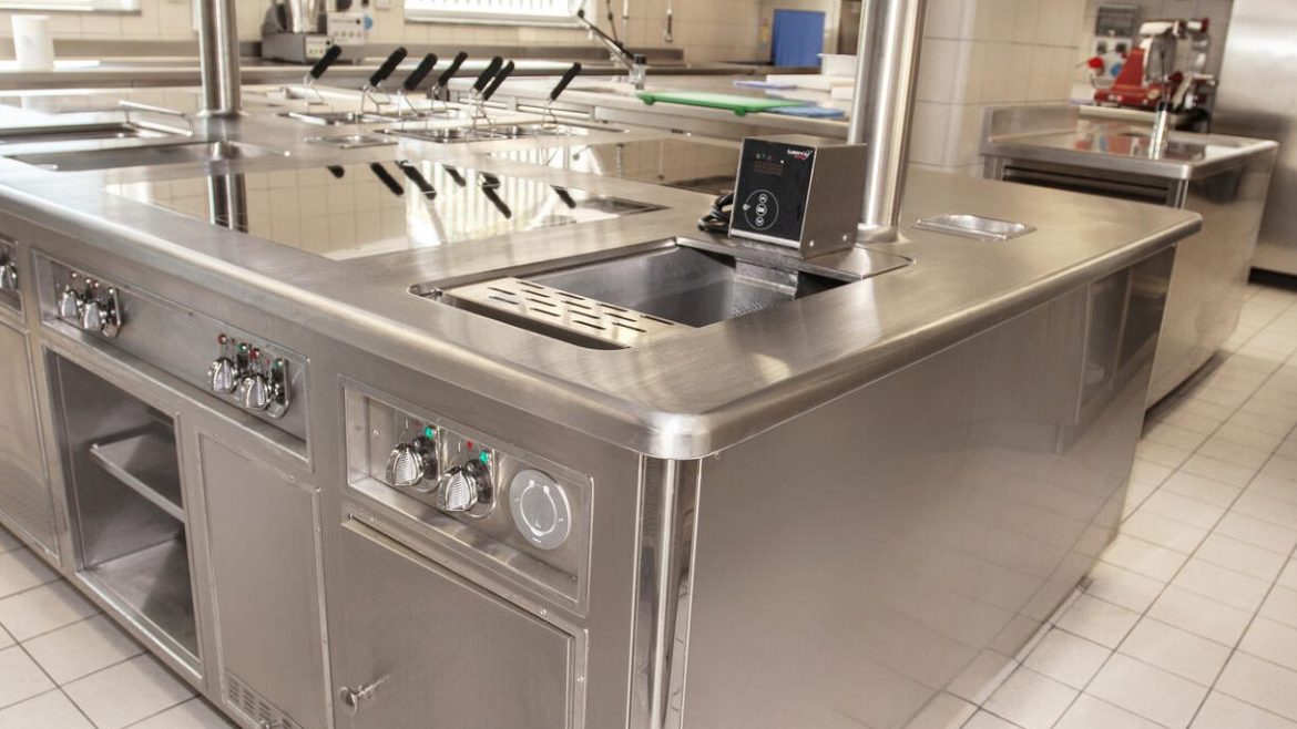 Quisisana - kitchen